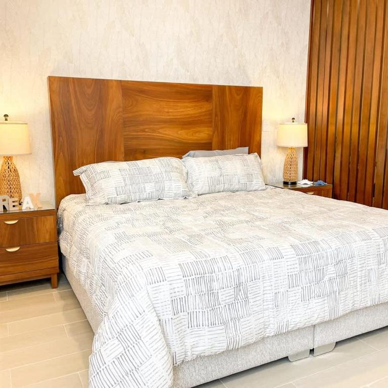 Perfect for couples Loft 5 minutes from the beach - Apartment - 8