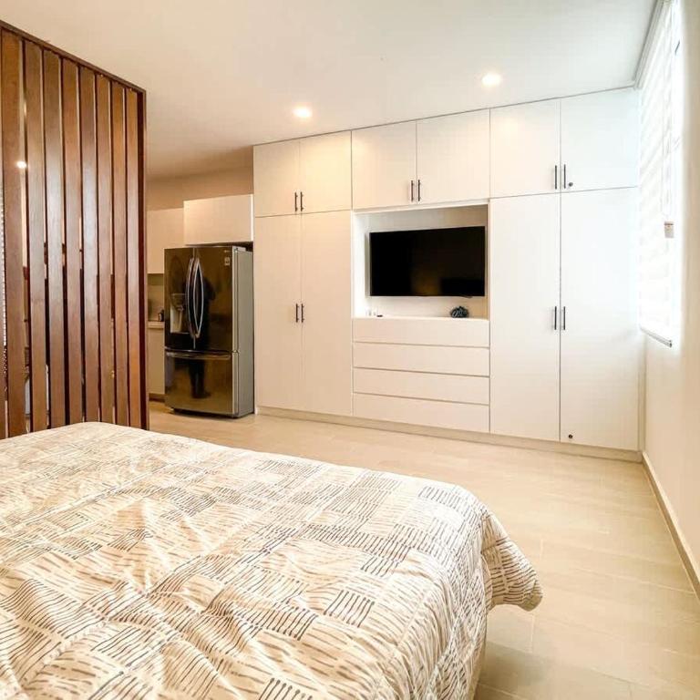 Perfect for couples Loft 5 minutes from the beach - Apartment - 10