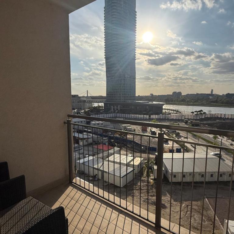 The Gates 609 - One-Bedroom Apartment - 2