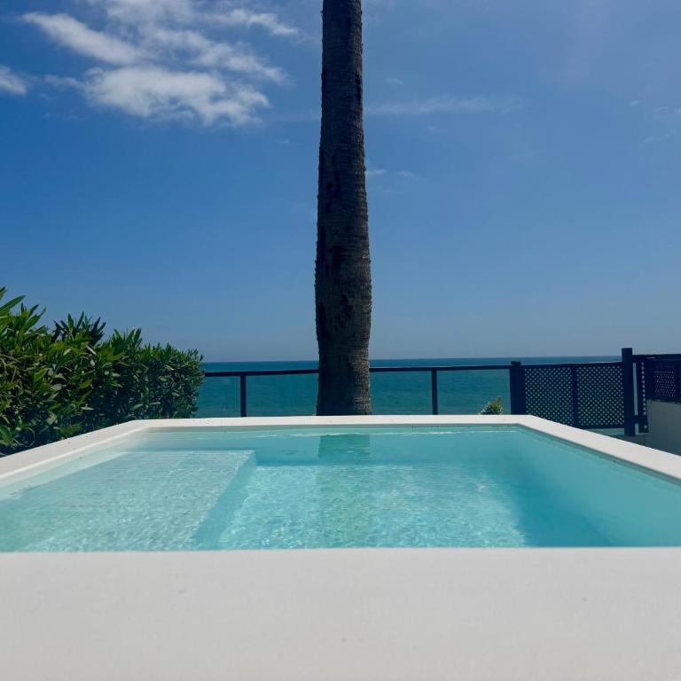 Villa Mar - Three-Bedroom Villa - 3
