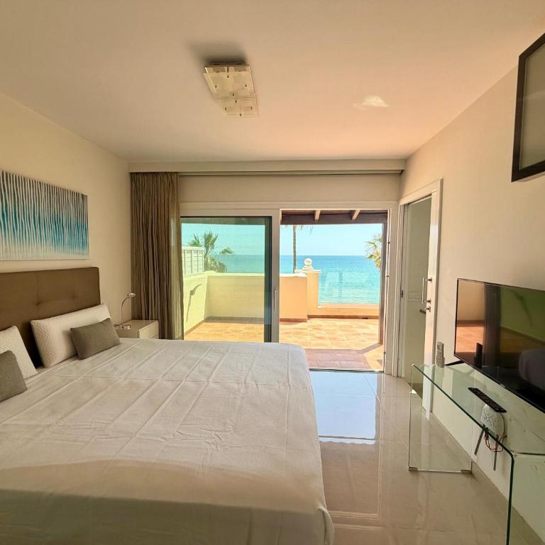Villa Mar - Three-Bedroom Villa - 15