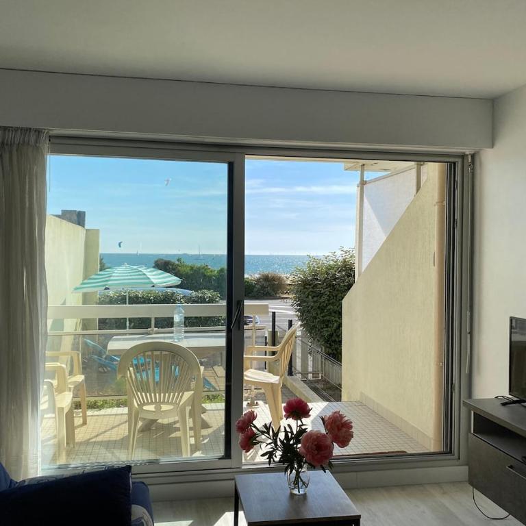 Face mer devant la plage des libraires terrasse Parking - One-Bedroom Apartment - 21