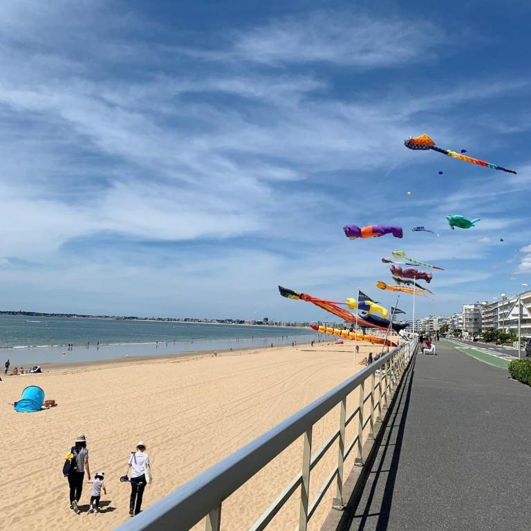 Face mer devant la plage des libraires terrasse Parking - One-Bedroom Apartment - 33