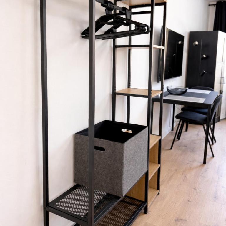 Black & Yellow Studio - Apartamento de 1 dormitorio - 13