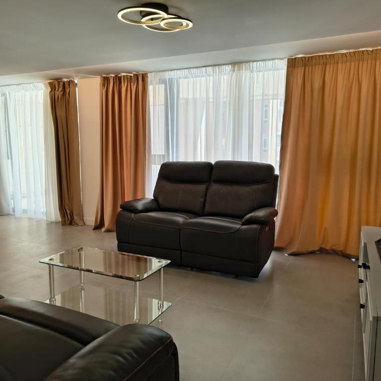 Blue Wave Apartment - Two-Bedroom Apartment - 12