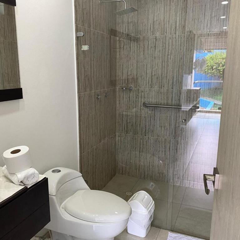 Apartamento con piscina y sauna en La Mesa - Two-Bedroom Apartment - 2