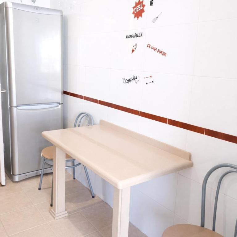 Cadizz Puerto Descanso terrace, pool, and parking - Apartamento de 1 dormitorio - 7