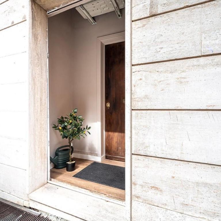 Frida Apartment 5 min from metro station - One-Bedroom Apartment - 21