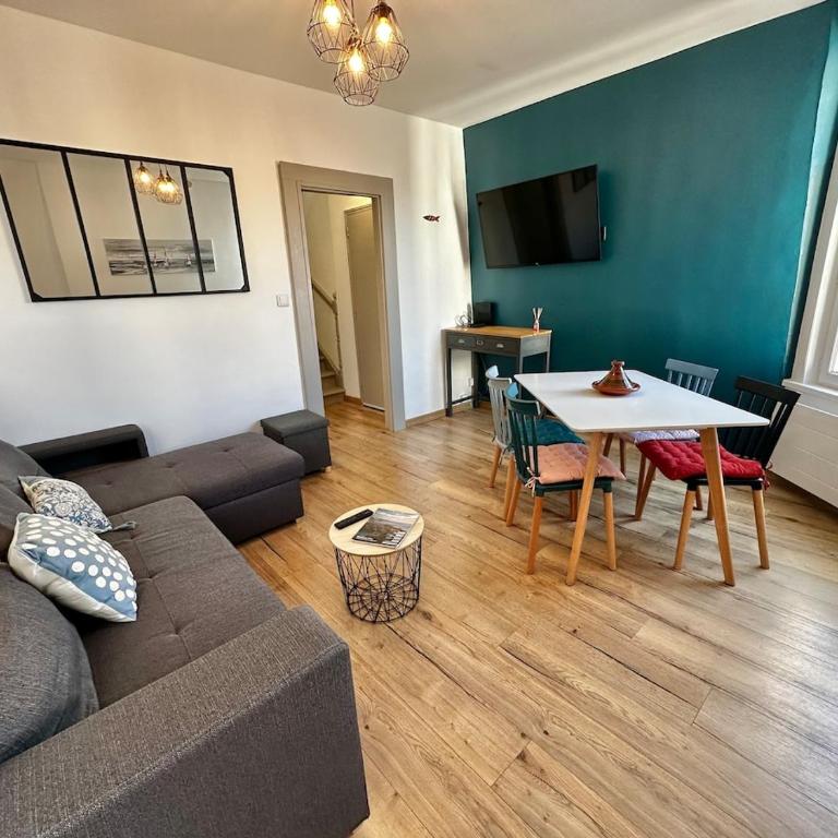 Romane - Charmant petit appartement en duplex avec 3 chambres - Appartement 3 Chambres - 1