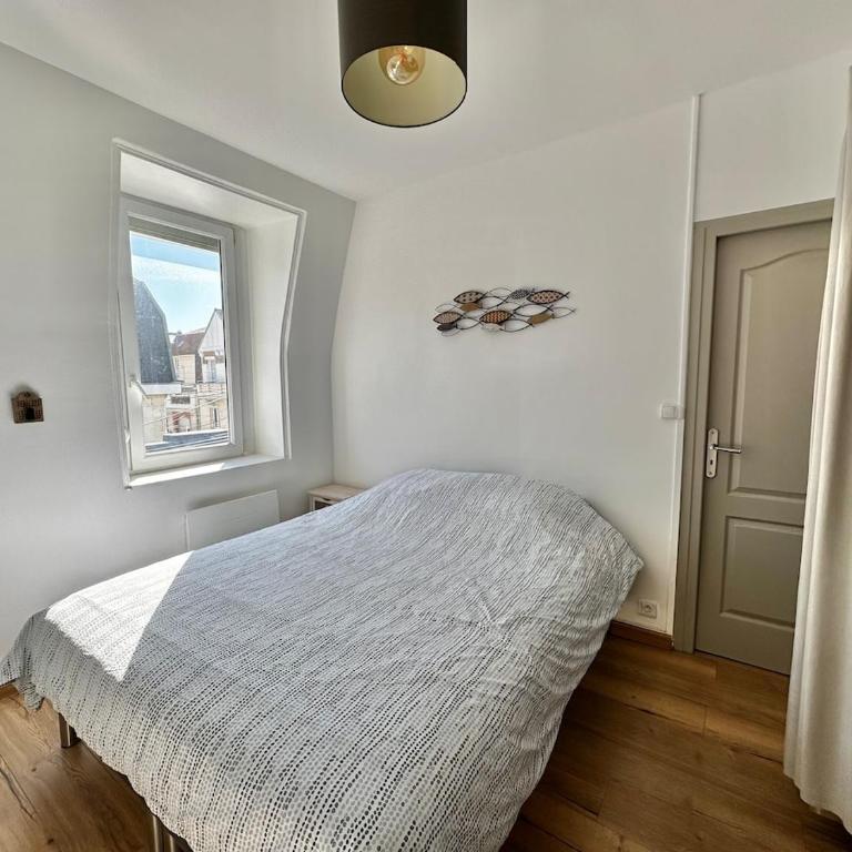 Romane - Charmant petit appartement en duplex avec 3 chambres - Appartement 3 Chambres - 27