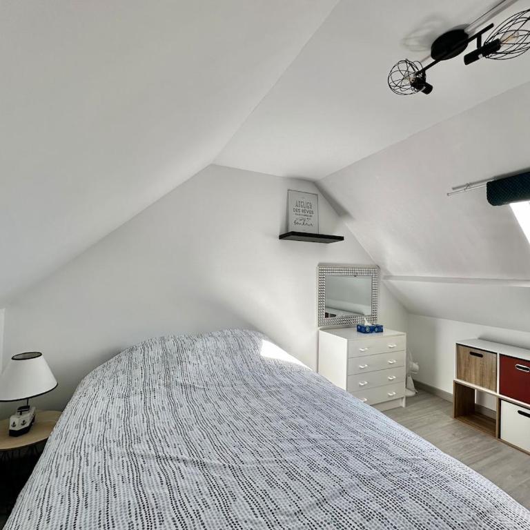 Romane - Charmant petit appartement en duplex avec 3 chambres - Appartement 3 Chambres - 23