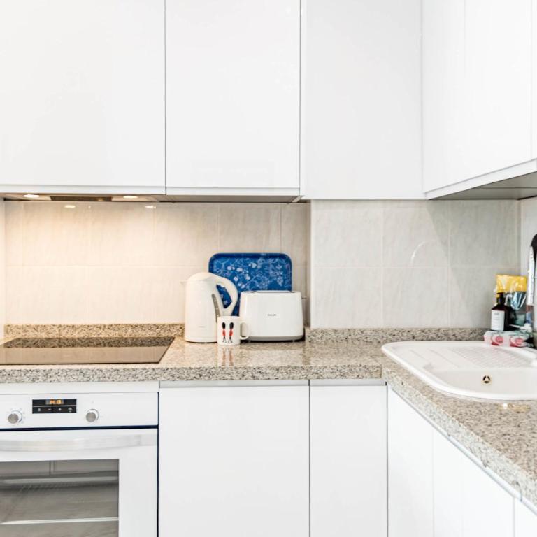 RG325 - Great 2 Bed Apt close to Puerto Banus - Apartamento - 27