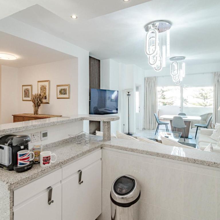RG325 - Great 2 Bed Apt close to Puerto Banus - Apartamento - 32