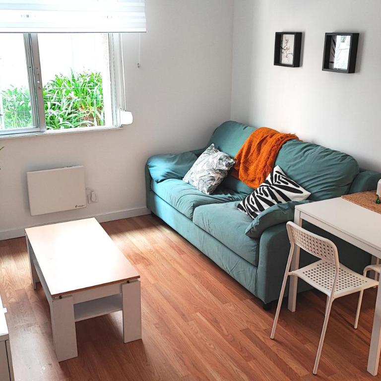 Simple y practico - Apartamento de 2 dormitorios - 2