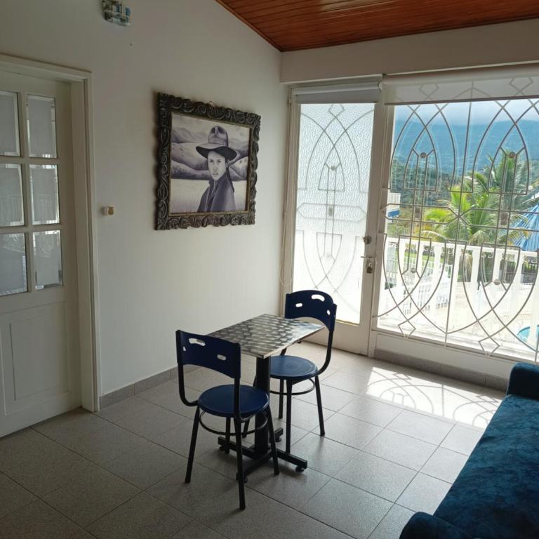 Hotel Cabaleón - Suite con vistas a la montaña - 10