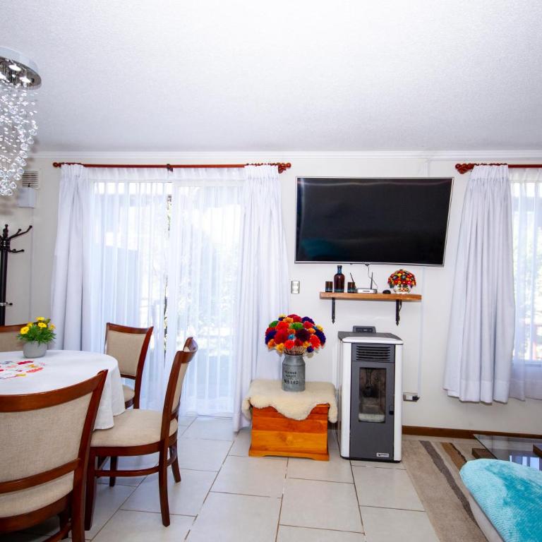 Acogedora casa ampliamente equipada a 5 min del centro de Pucón, Chile - Two-Bedroom Townhouse - 10