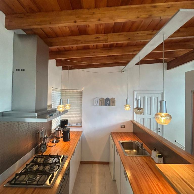 Seamount Design - Two-Bedroom House - 2