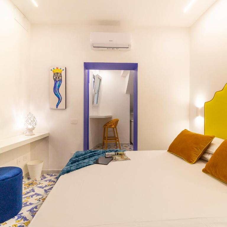 Vivaldo Suite Fuoro Leucosia - Boutique Apartment in the heart of Sorrento - One-Bedroom Apartment - 11