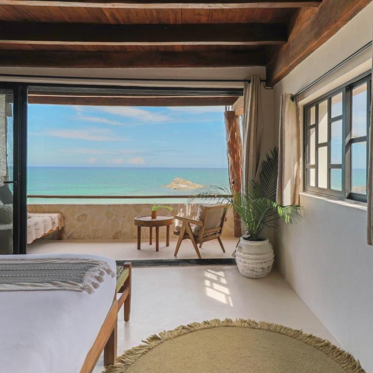 Chika - Double Room with Sea View - 1