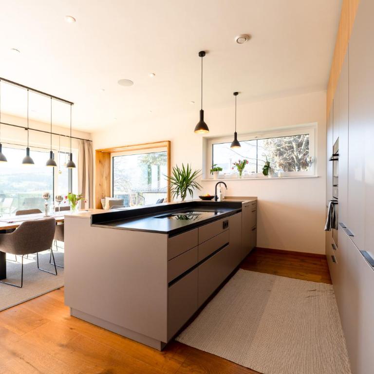 Traumhaus in den Weinbergen - max 8 Personen - mit Self-Check-in - Three-Bedroom Villa - 4