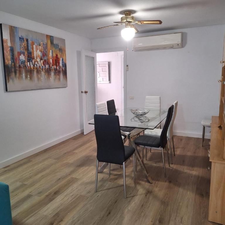 Adosado con piscina en Benicasim a 400m de la Playa El Torreón - Three-Bedroom House - 6