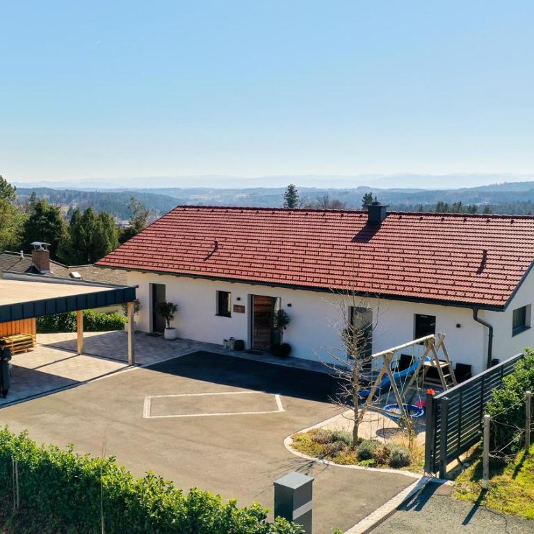 Traumhaus in den Weinbergen - max 8 Personen - mit Self-Check-in - Three-Bedroom Villa - 50