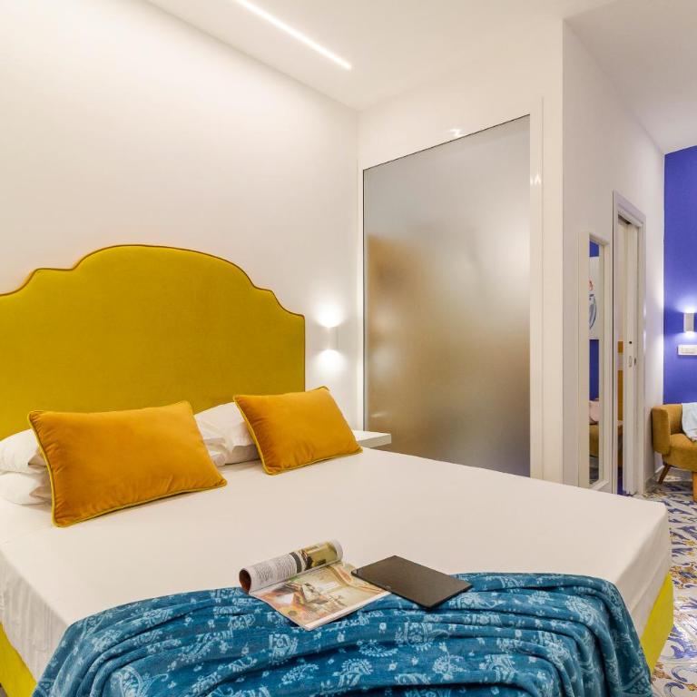 Vivaldo Suite Fuoro Leucosia - Boutique Apartment in the heart of Sorrento - One-Bedroom Apartment - 3