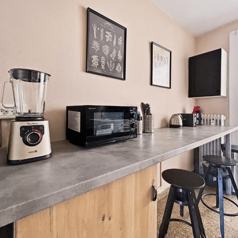 Appart 4 chambres, balcon et ascenseur - Apartment - 10