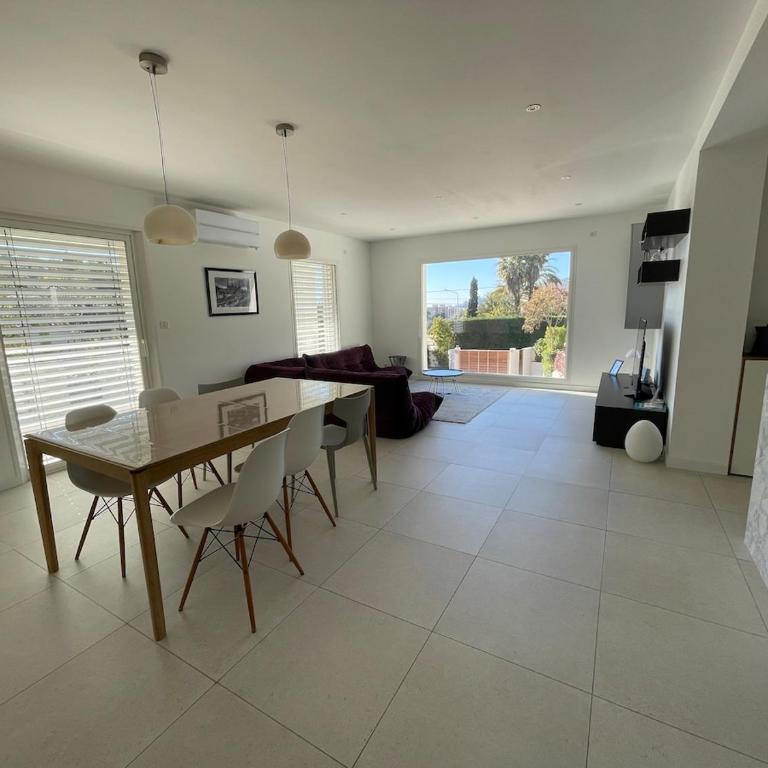 Modern Design Villa & Pool - Villa 3 Chambres - 27