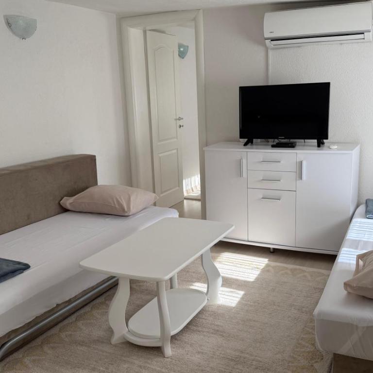 Mimma apartments - One-Bedroom Apartment - 11