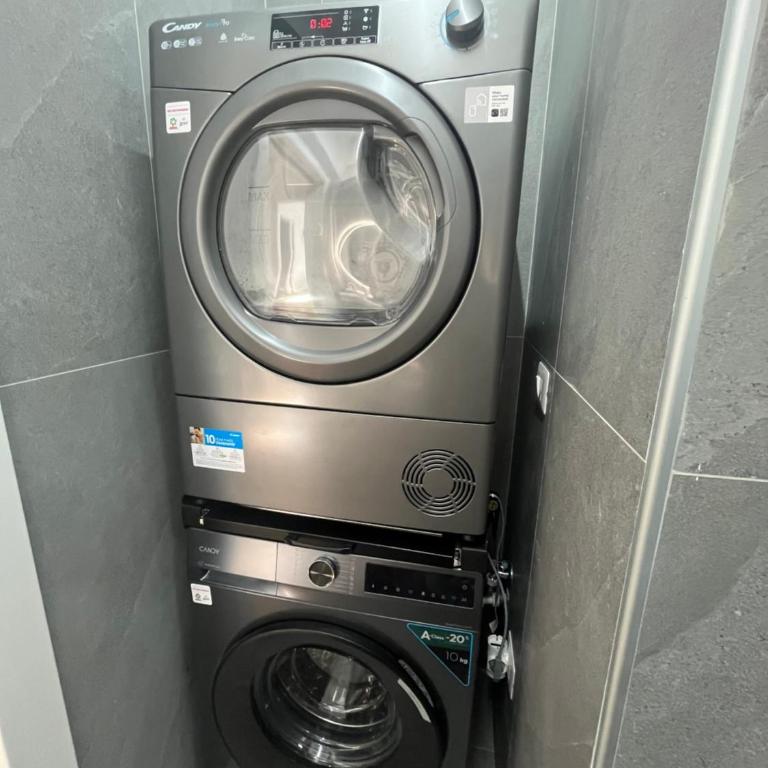 ESCANDAR SUITE Metro GAMBARA 1 min Parking 6euros per day - Appartamento con 1 Camera da Letto - 44