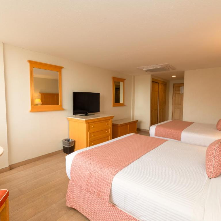 Wyndham Garden Tijuana Palacio Azteca - Habitación con 2 camas grandes - No fumadores - 7