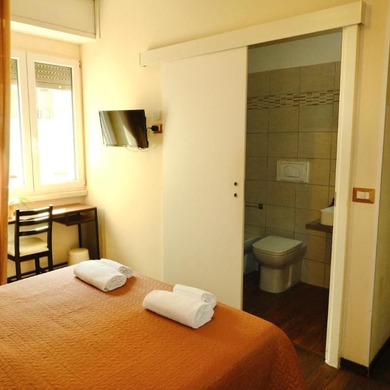 Bergamoincity - Camera Matrimoniale con Bagno Privato - 2