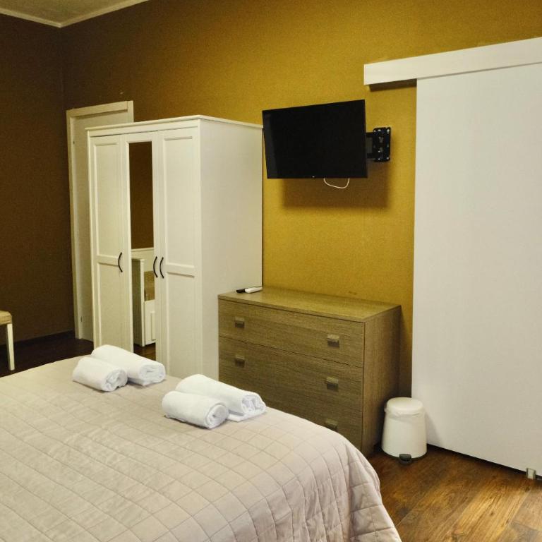 Bergamoincity - Camera Matrimoniale/Doppia con Letti Singoli con Bagno Privato - 4
