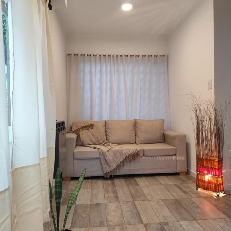 Alquiler temporario en tandil La casita del Tilo - Apartamento de 1 dormitorio - 2