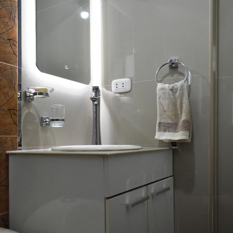 Linda casa de 2 pisos en la mejor zona de Arequipa - Casa con 1 dormitorio - 25