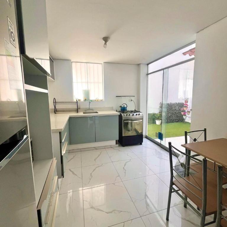 Linda casa de 2 pisos en la mejor zona de Arequipa - Casa con 1 dormitorio - 29