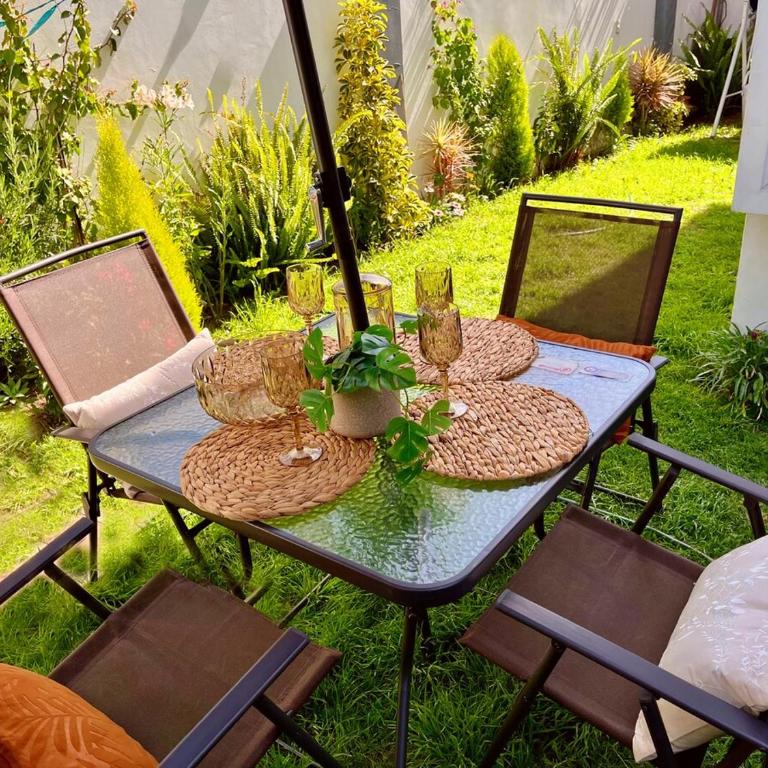 Linda casa de 2 pisos en la mejor zona de Arequipa - Casa con 1 dormitorio - 34