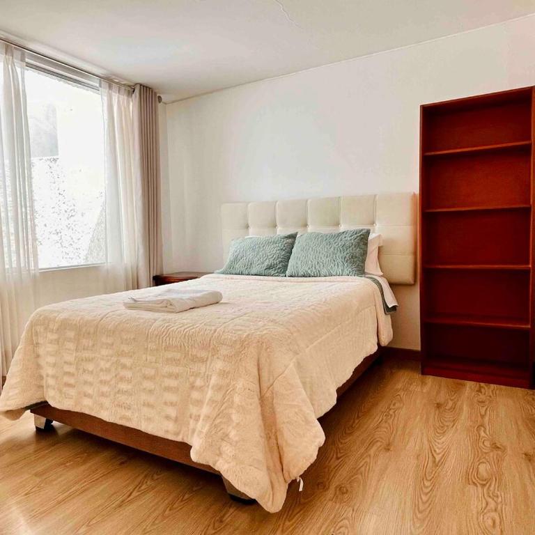 Linda casa de 2 pisos en la mejor zona de Arequipa - Casa con 1 dormitorio - 51