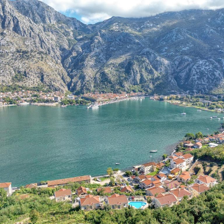Kotor Vista Tranquil Seaview by MN Property - Apartman sa 2 Spavaće Sobe - 21