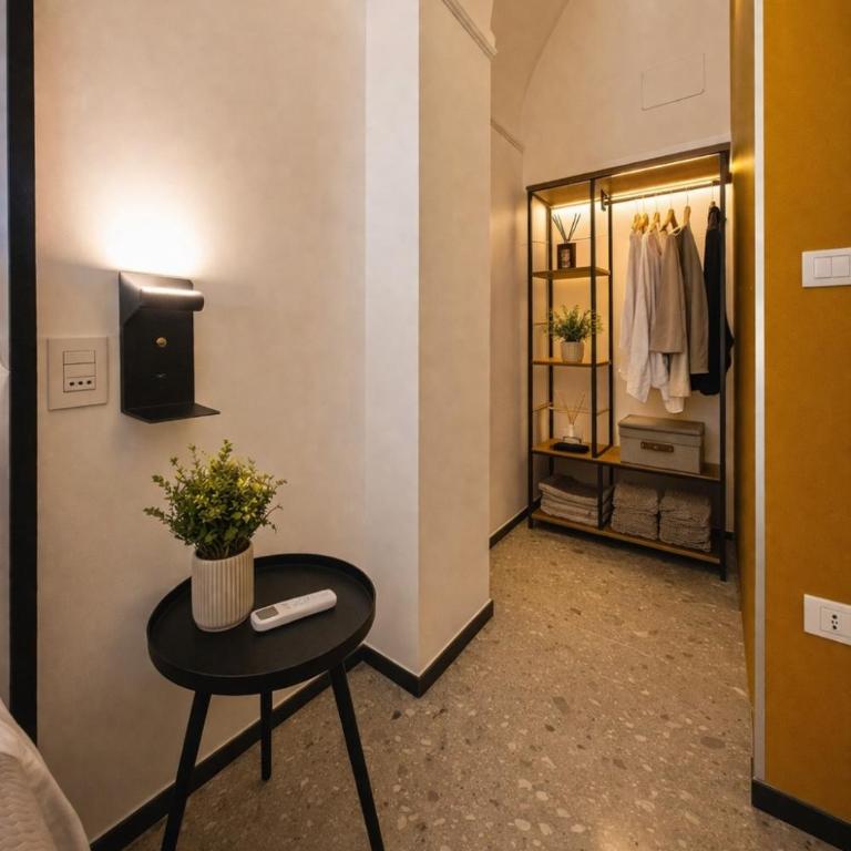 MURAT URBAN Suite - Ampia Camera Matrimoniale - 9