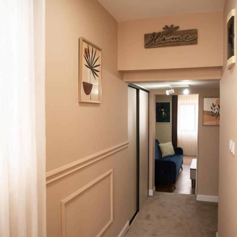 Dukley Family Home 3BR Near Podgorica Center - Three-Bedroom Apartment - 13