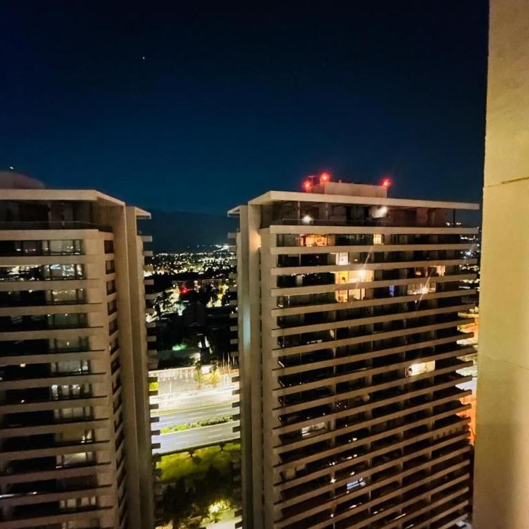 Exclusivo y Seguro Departamento Parque Arauco Las Condes - Apartamento de 1 dormitorio - 13