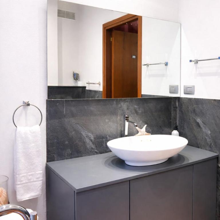 Belvedere sul Golfo, D&D Deluxe, Near Lerici and Cinque Terre Jacuzzi Seaview AC - Casa con 2 Camere da Letto - 8