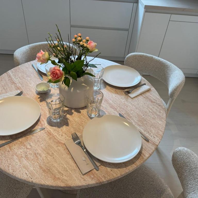 Donau Living New Apartment Near City and Highway - Apartment mit 1 Schlafzimmer - 31