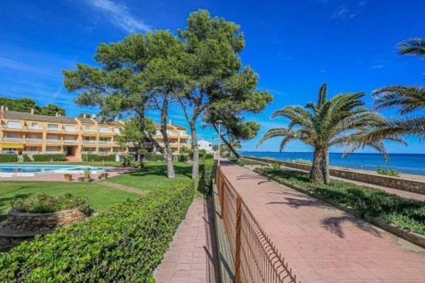 Frente al mar, piscina, playa tranquila - Apartamento de 1 dormitorio - 16