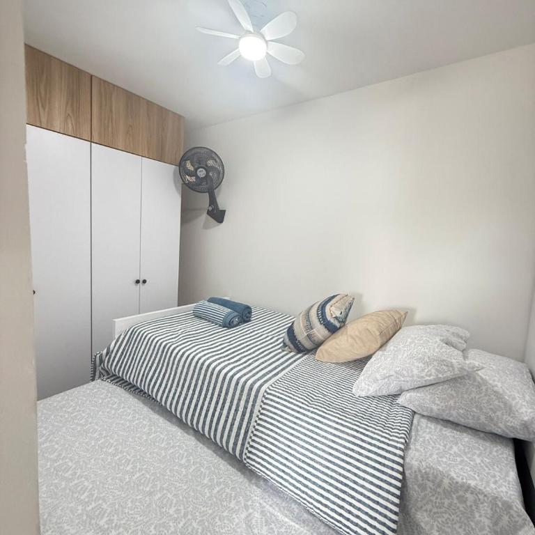 Modern Cozy Apt near Marbella Beach & Old City Cartagena - Three-Bedroom Apartment - 5