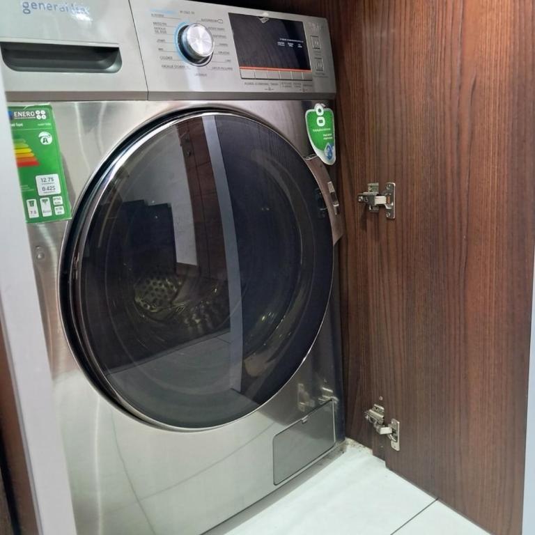 Con vistas a la ciudad en piso 9 - Muyurina - Apartamento de 2 dormitorios - 10