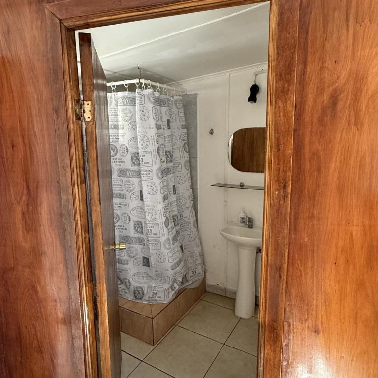 Hostal Vaihere - Double Room with Private Bathroom - 15
