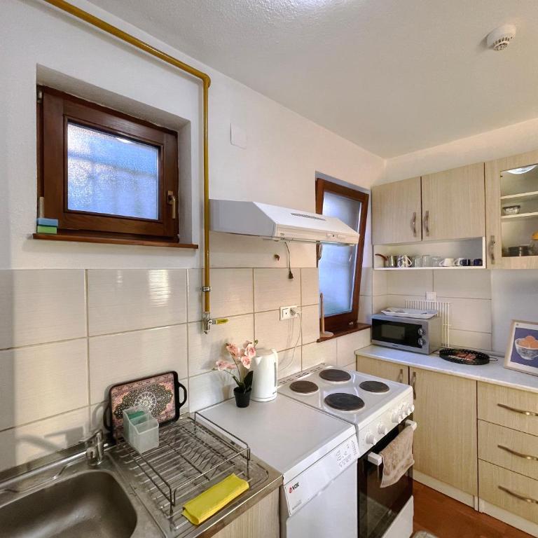 Old Town View - One-Bedroom Apartment - 8